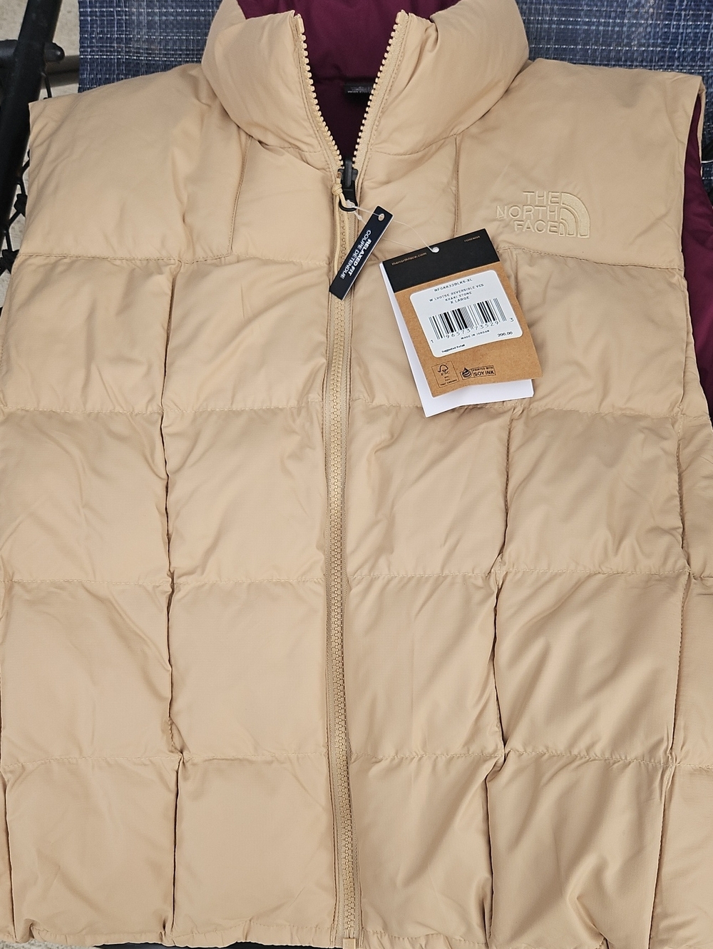 Womens NwtThe North Face Beige Puffer Vest